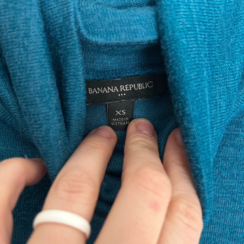 Banana Republic Teal Turtleneck Top - Picture 2 of 3